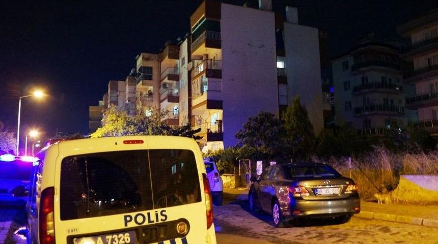 Balkondan Atladı, Ölmek İstedi