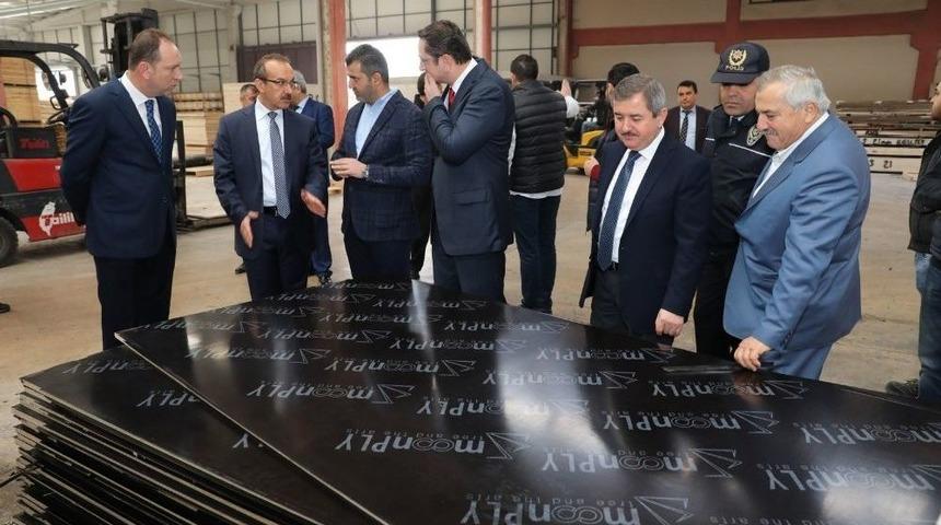 Vali Yavuz: &ldquo;istihdam Oranını 30 Bine Y&uuml;kseltmeyi Hedefliyoruz&rdquo;