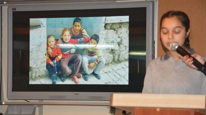 D&uuml;nya İnsan Hakları Ve Demokrasi Haftası Programı D&uuml;zenlendi