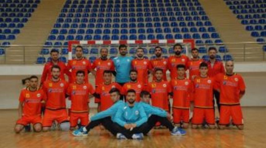 Erek Beş Yıldız Hentbol Takımı Ligin İlk Yarısını Lider Bitirdi