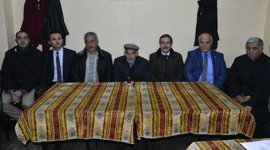 Tepebaşı Belediye Başkanı Dt. Ahmet Ata&ccedil;, Han&rsquo;da