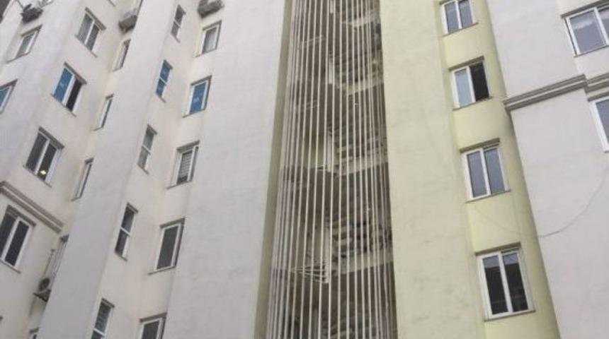 Yangın Merdivenin Kilitli Olması Bu Kez İşe Yaradı