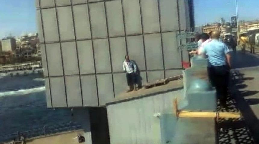 (&ouml;zel) Hali&ccedil;&rsquo;te Can Pazarı Kamerada