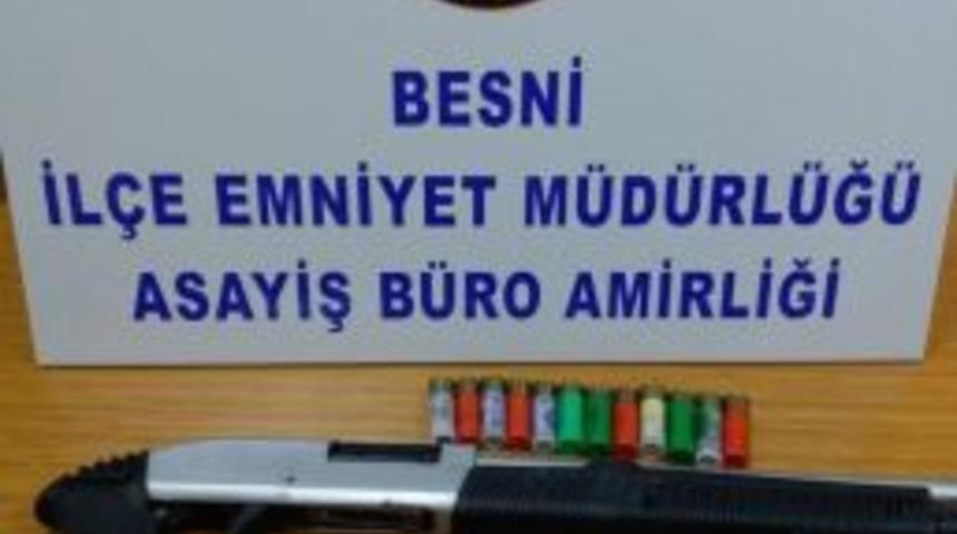 Besni’de Uyuşturucu Ve Ruhsatsız Tüfek Ele Geçirildi
