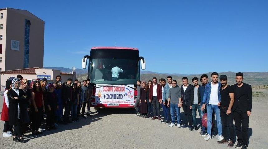 Suşehri&rsquo;nde &Uuml;niversite &Ouml;ğrencilere &Ccedil;anakkale Gezisi