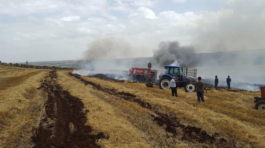&Ccedil;amura Saplanan Kamyon Alev Aldı