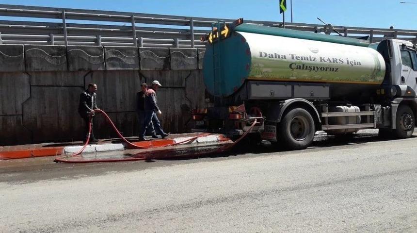 Kars&rsquo;ta Belediye&rsquo;den Bahar Temizliği