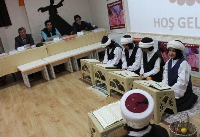 İmam Hatip Lisesi Öğrencileri Kıyasıya Yarıştı