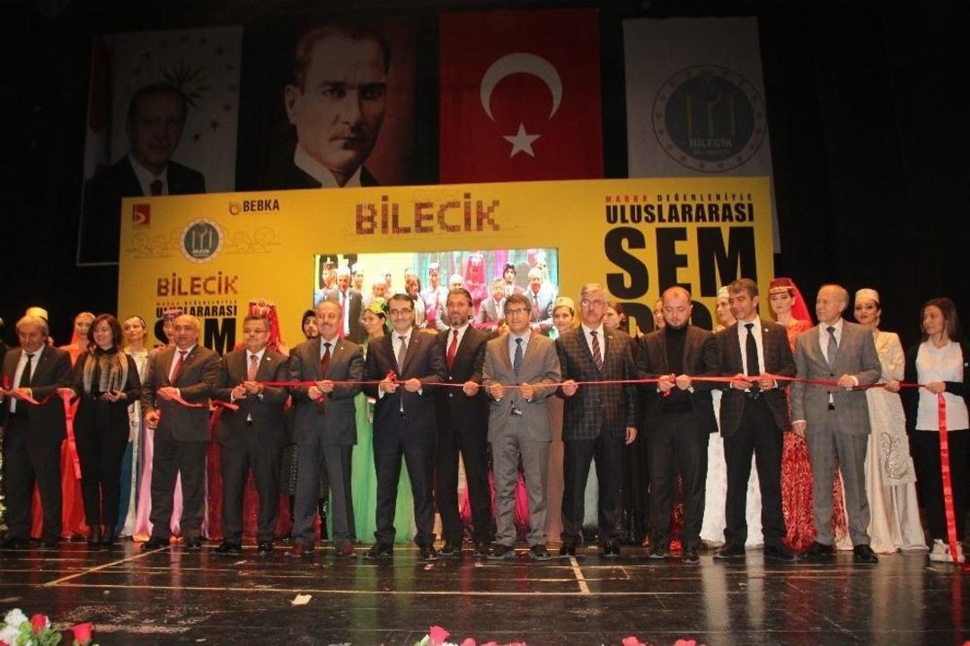 Uluslararası Marka Değerleriyle Bilecik Sempozyumu Başladı