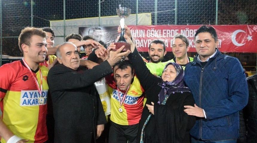 Şehit Oğuz Özgür Çevik Turnuvası Şampiyonu Göztepe