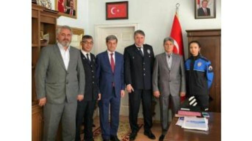 Polis Teşkilatı&rsquo;ndan Başkan &Ouml;zkan&rsquo;a Ziyaret