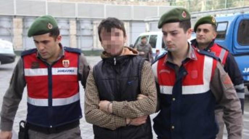 Uyuşturucu Almak İ&ccedil;in Babasının Parasını Gasp Etti, Tutuklandı