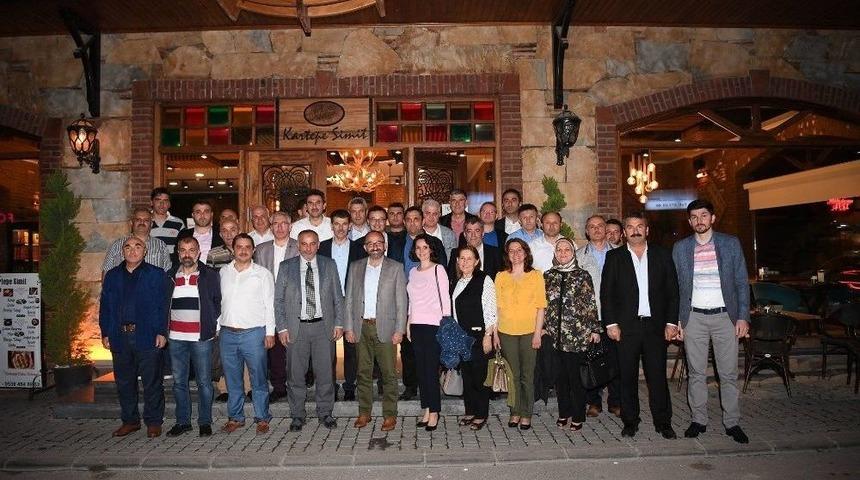 Kartepe&rsquo;de Değerlendirme Toplantısı Yapıldı