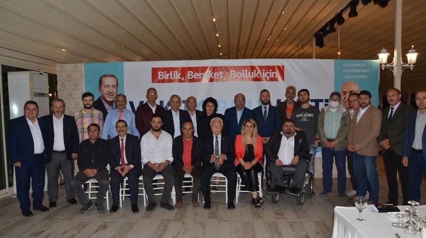 Yediyıldız, Basın Mensuplarıyla Sahurda Buluştu