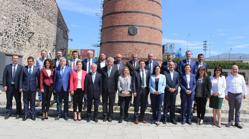 Chp İzmir Adaylarından Tanıtım Toplantısı