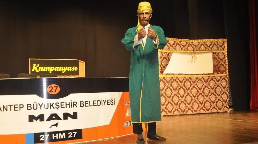 &Ouml;z Taşıma İş Sendikası&rsquo;ndan &Uuml;yelerine Mizah Dolu Gece