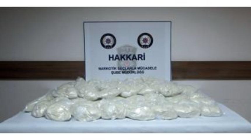 Hakkari&rsquo;de 45 Kilo Eroin Ele Ge&ccedil;irildi