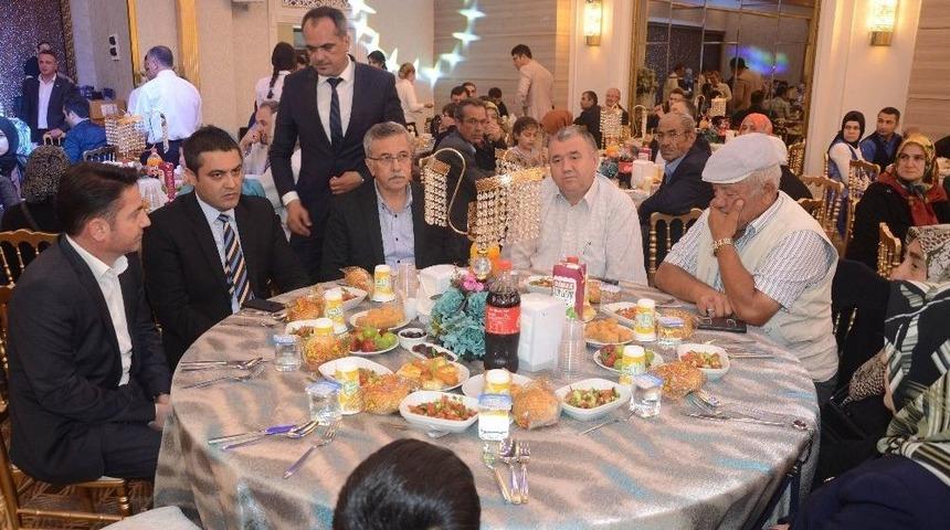 Başkan &Ccedil;etin Şehit Aileleri Ve Gazileri İftarda Ağırladı