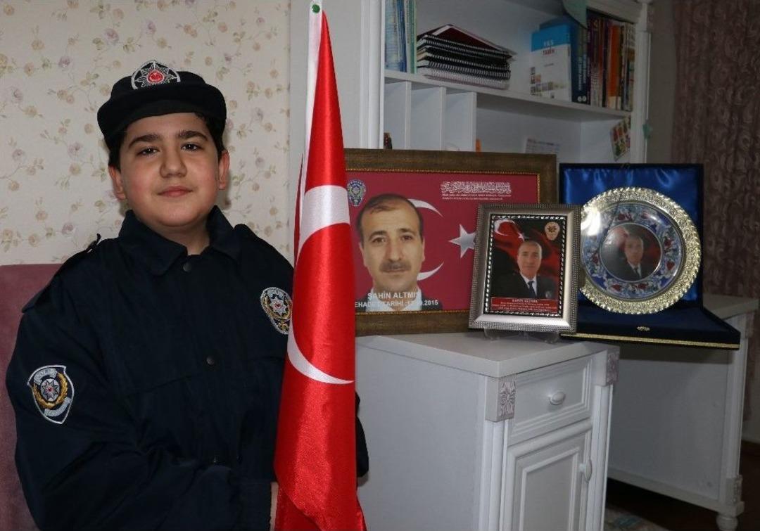 Şehit &Ccedil;ocuğunun Fenerbah&ccedil;e Hayalini Meslektaşları Ger&ccedil;ekleştirecek