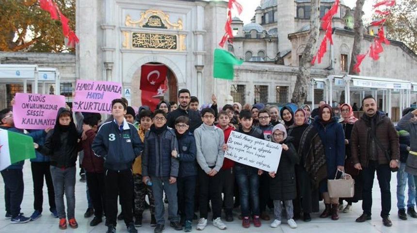 Simurglu &Ouml;ğrenciler Ve Velileri Sabah Namazında Buluştu