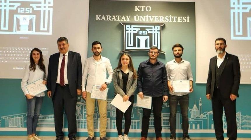 Kto Karatay&rsquo;da &ldquo;yılın Enleri&rdquo; &Ouml;d&uuml;llendirildi