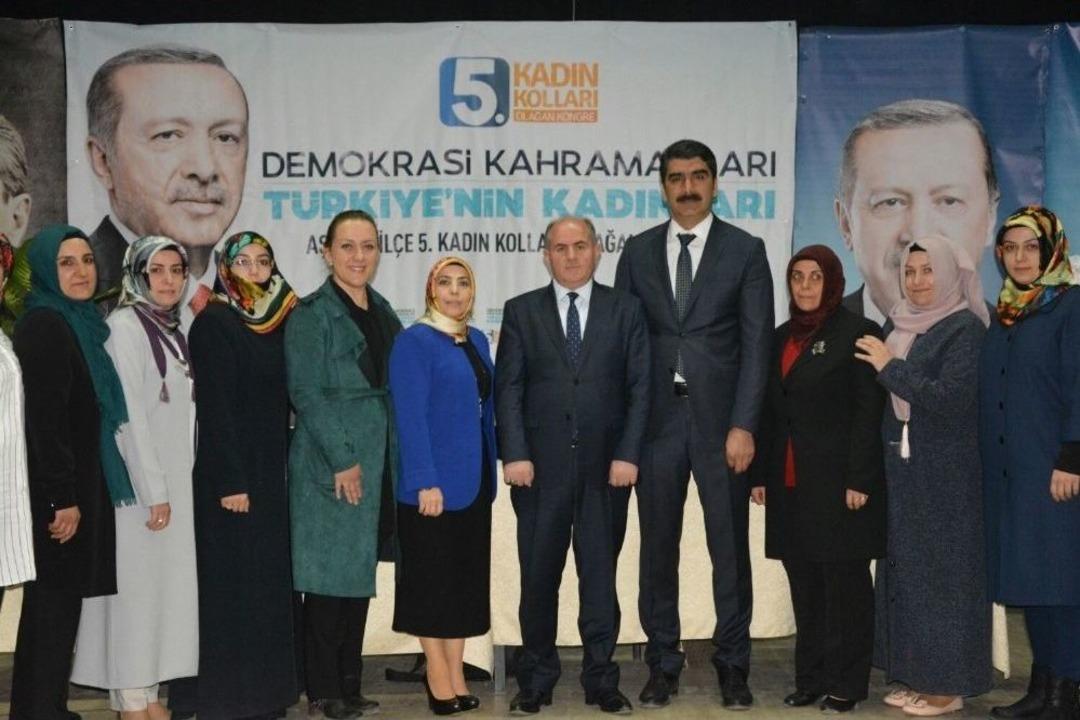 Emine Aras Yeniden Başkan