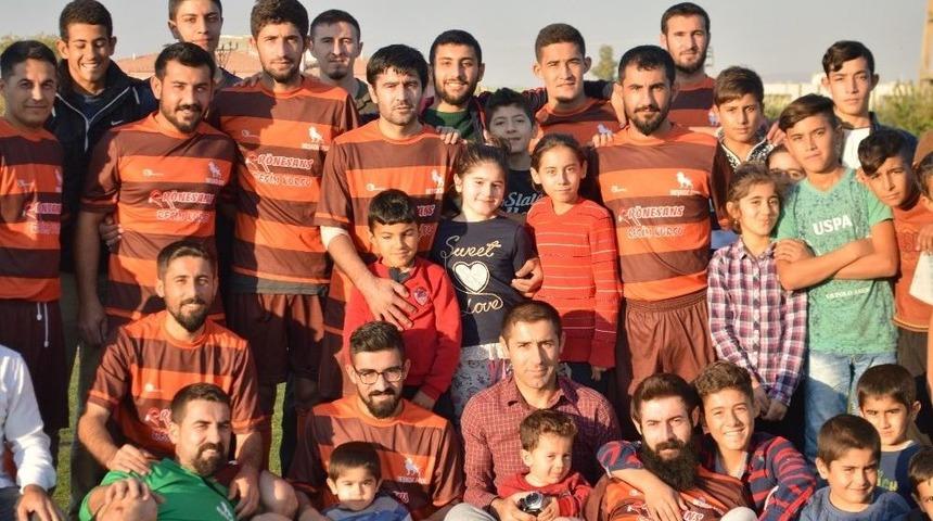 K&ouml;yl&uuml;ler Kurdukları Ligle Dostluklarını Pekiştiriyor