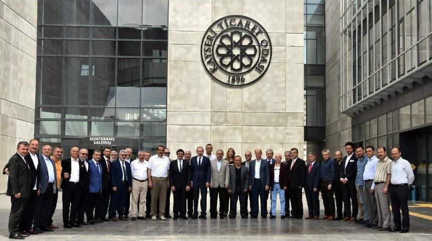 Kayseri Sarraflar Ve Kuyumcular Derneği Y&ouml;netim Kurulu&rsquo;ndan Başkanlarına Ziyaret
