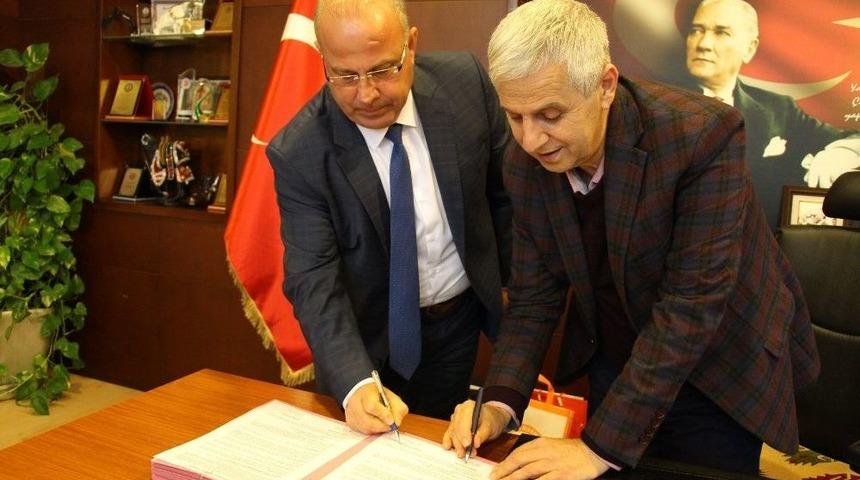 S&ouml;ke Belediyesi&rsquo;nde Toplu İş S&ouml;zleşmesi İmzalandı