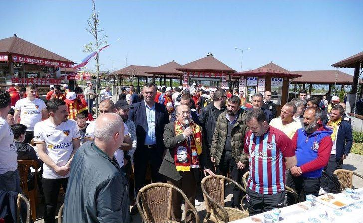 Trabzonspor Ve Kayserisporlu Taraftarlar Yemekte Buluştu G5