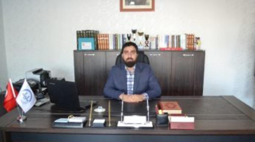 G&uuml;ny&uuml;z&uuml;&rsquo;ne Atanan İl&ccedil;e M&uuml;ft&uuml;s&uuml; Ali G&uuml;ler G&ouml;reve Başladı