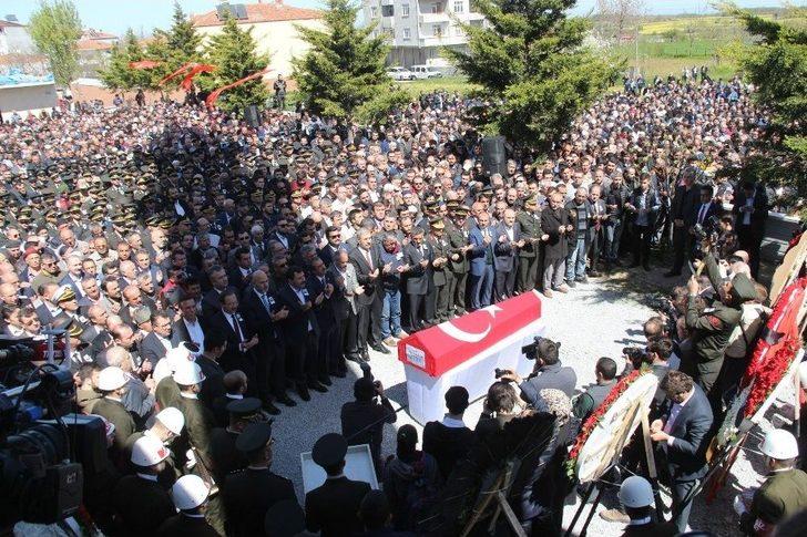 Şehit Pehlivan’ı Son Yolculuğuna Binler Uğurladı G4