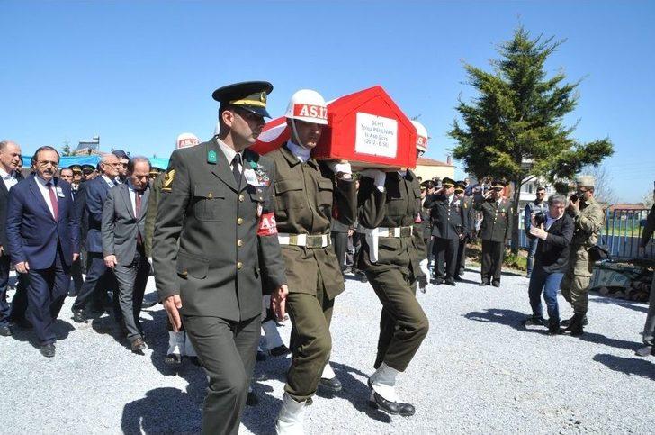 Şehit Pehlivan’ı Son Yolculuğuna Binler Uğurladı G5