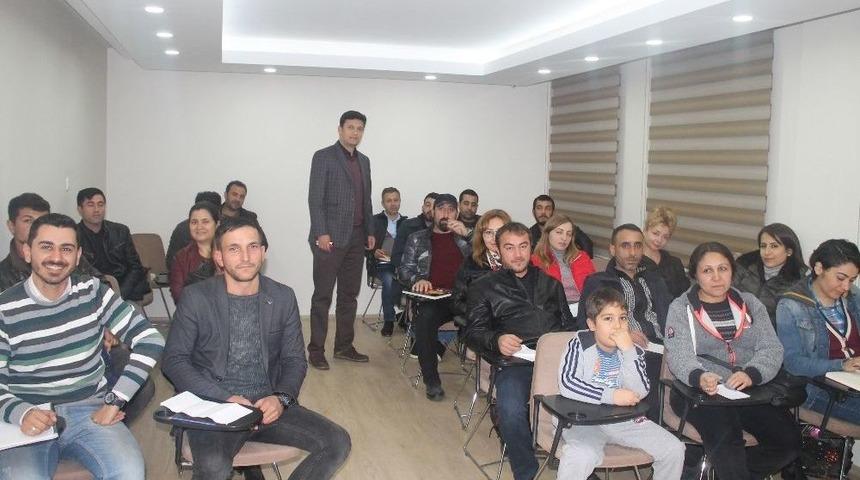 Meso &Uuml;yeleri Yabancı Dil &Ouml;ğreniyor