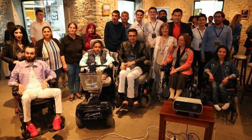 Ege&rsquo;nin İki Yakasının Sevgide Buluşması