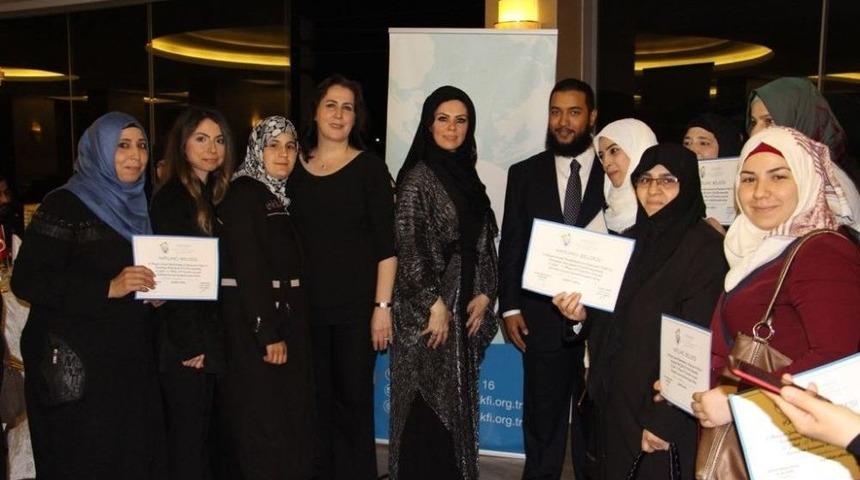 Kadın Kursiyerlere Sertifika Törenli İftar!