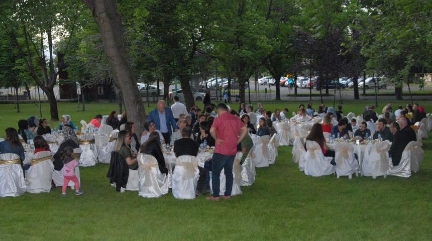 Bgc Üyeleri Geleneksel İftarda Buluştu