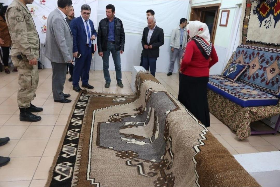 &Ccedil;aylar Ybo &Ouml;ğrencilerinden G&ouml;rsel Sanatlar Sergisi