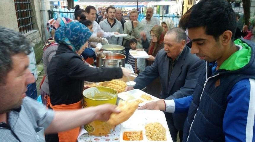 K&uuml;tahya&rsquo;da İyilik Sofrası