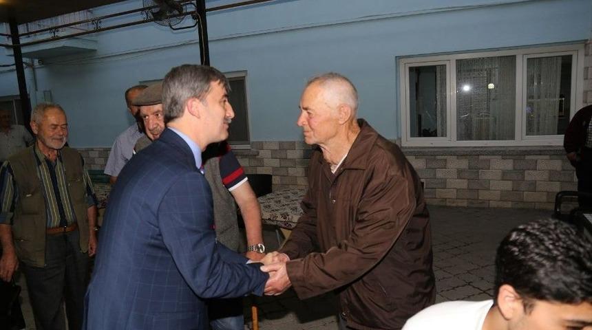 Başkan Şirin İftarda Huzurevi Sakinleriyle Buluştu