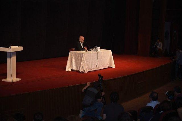 Çukur’un “idris Baba”sı Seyhan’da 2