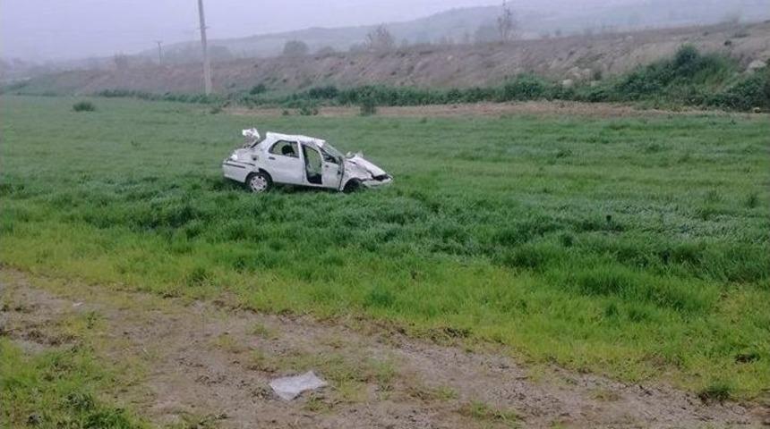 Ara&ccedil; Takla Attı: 1 &Ouml;l&uuml;, 1 Yaralı