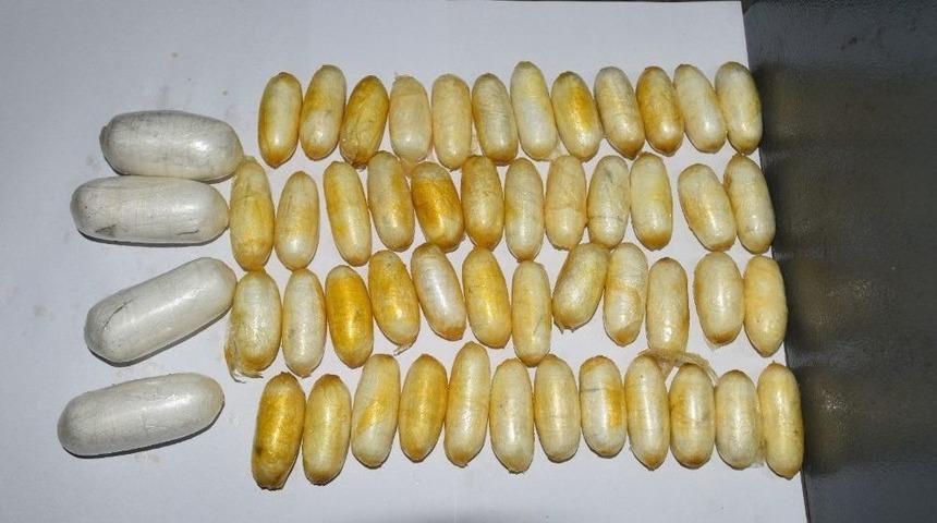 Brezilyalı Yolcunun Midesinden 52 Kapsül Kokain Çıktı