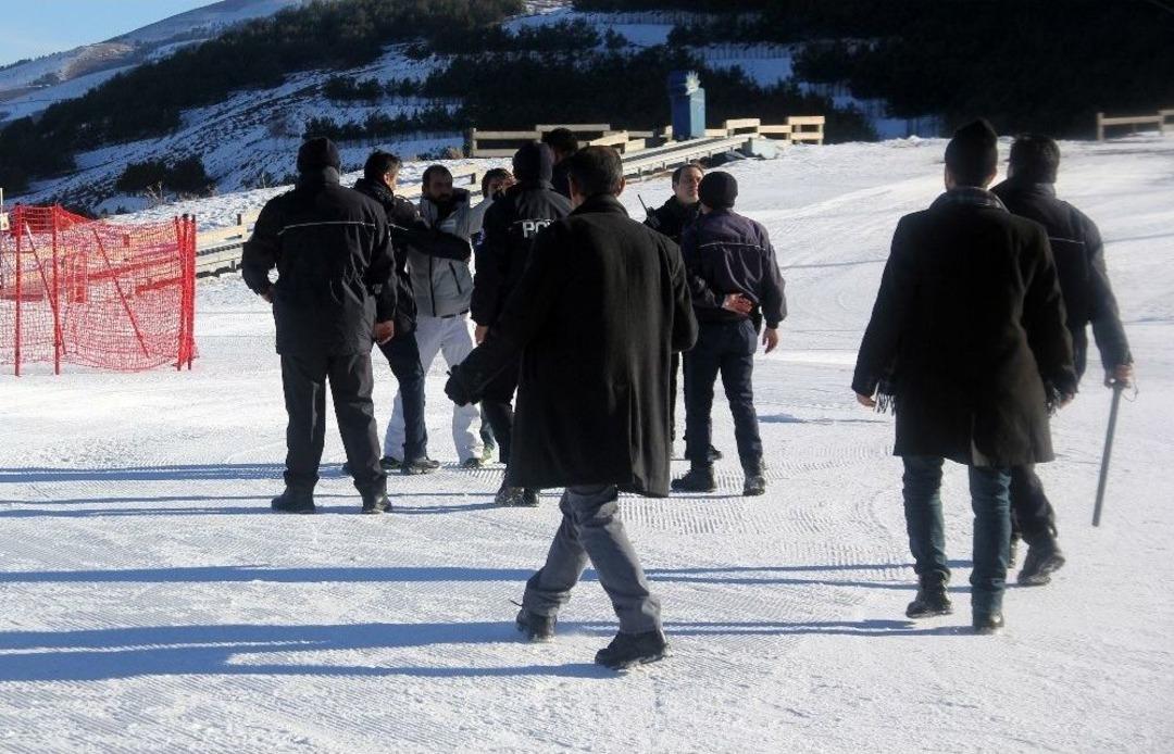 Kayak Merkezinde Arbede