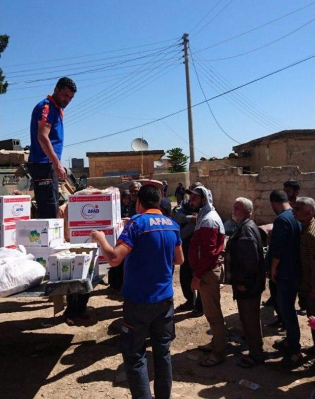 Tsk’dan Afrin Halkına Gıda Ve Temizlik Malzemesi Yardımı