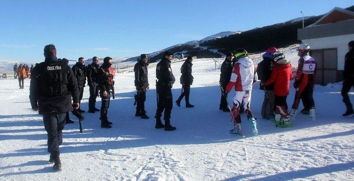 Kayak Merkezinde Arbede G2