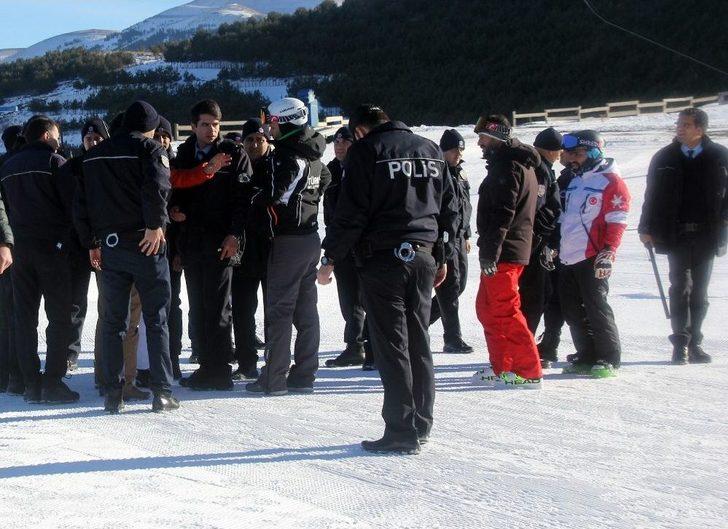 Kayak Merkezinde Arbede G4