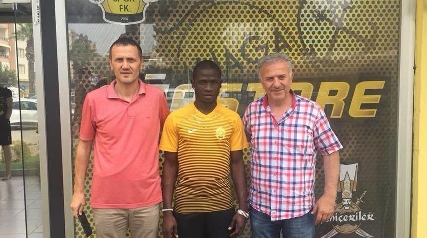 Aliağaspor&rsquo;da Transfer &Ccedil;alışmaları S&uuml;r&uuml;yor