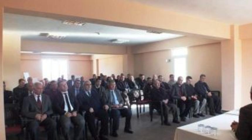 Kaymakam Muhtarlarla Buluştu