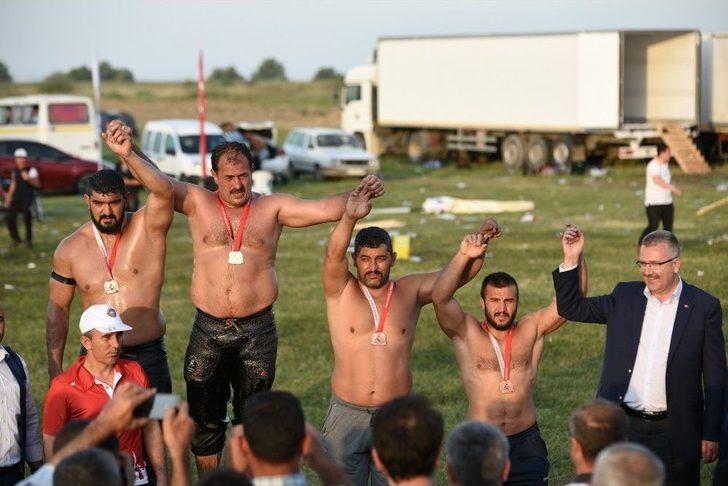 Uluabatlı Hasan Yağlı Güreşleri Başlıyor G2
